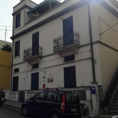 La Casa Di Ermelinda Bed and Breakfast Ρέτζιο ντι Καλάμπρια Εξωτερικό φωτογραφία