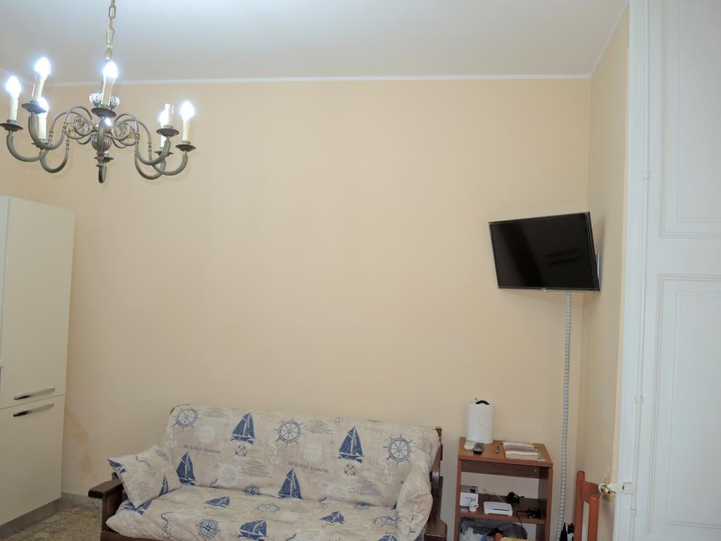 La Casa Di Ermelinda Bed and Breakfast Ρέτζιο ντι Καλάμπρια Εξωτερικό φωτογραφία